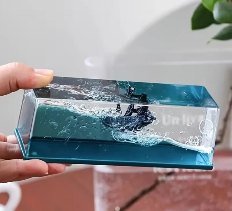 Statek Piracki w Płynie - Ruchoma Dekoracja Antystresowa  (2).jpg