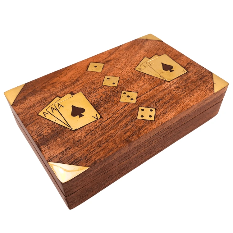 Zestaw do gry w karty i kości w drewnianym pudełku - elegancki prezent  (2).png