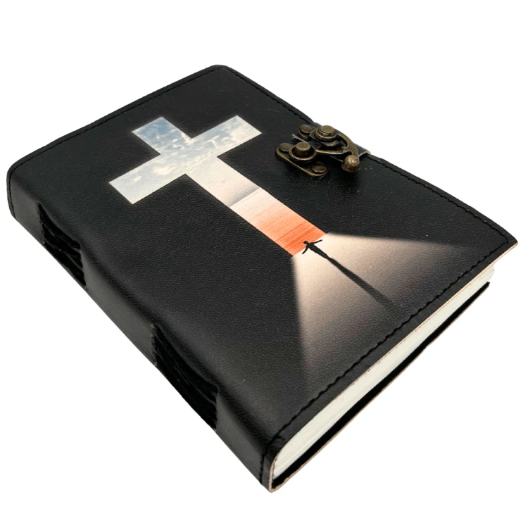 Notes skórzany z krzyżem - dziennik modlitw i elegancki pamiętnik  (5).png