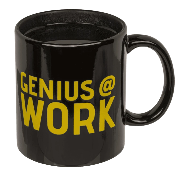 Magiczny kubek Genius @ Work - kubek zmieniający kolor na prezent  (10).png
