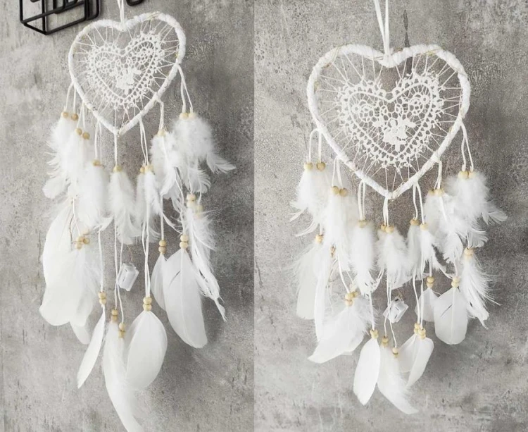 Świecący łapacz snów boho serce lampki LED 13cm - ozdoba ścienna