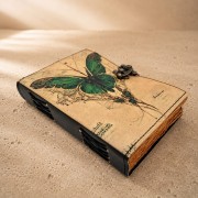 Skórzany-notes-retro-z-motylem-elegancki-pamiętnik-200-stron  (3).jpg