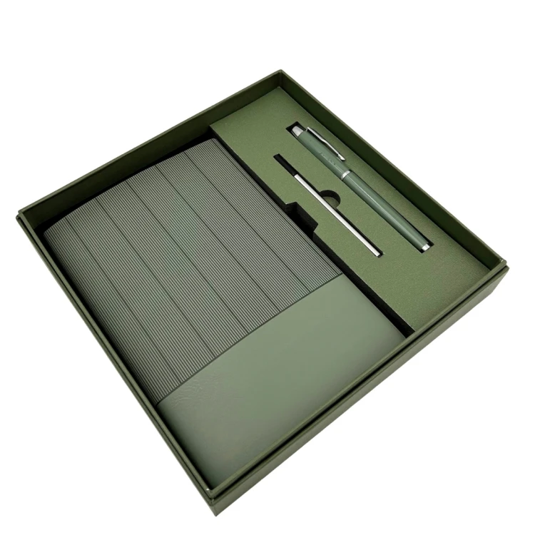 Oliwkowy-zestaw-prezentowy-notes-A5-z-długopisem-skórzany-komplet  (4).jpg