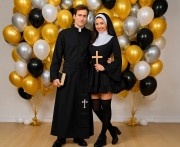 Strój Zalotna Zakonnica M - Seksowne Przebranie na Halloween