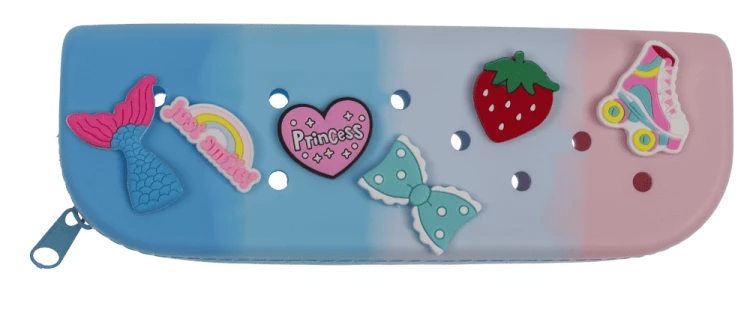 Silikonowy-piórnik-z-przypinkami-saszetka-szkolna  (5).png