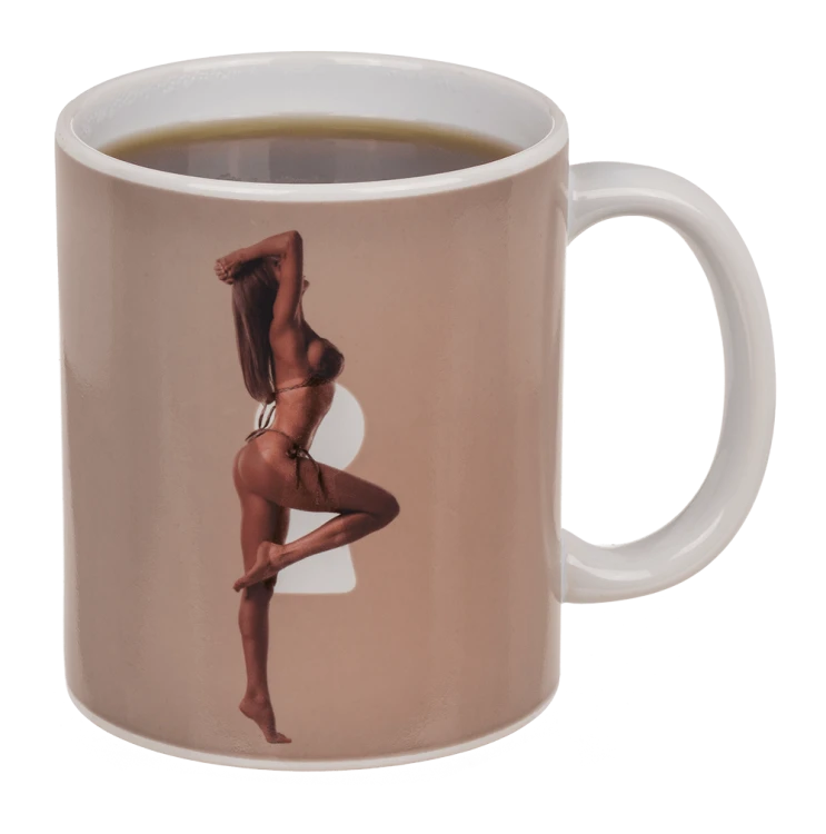 Kubek magiczny Striptiz dziewczyna zmienia kolor! (7).png