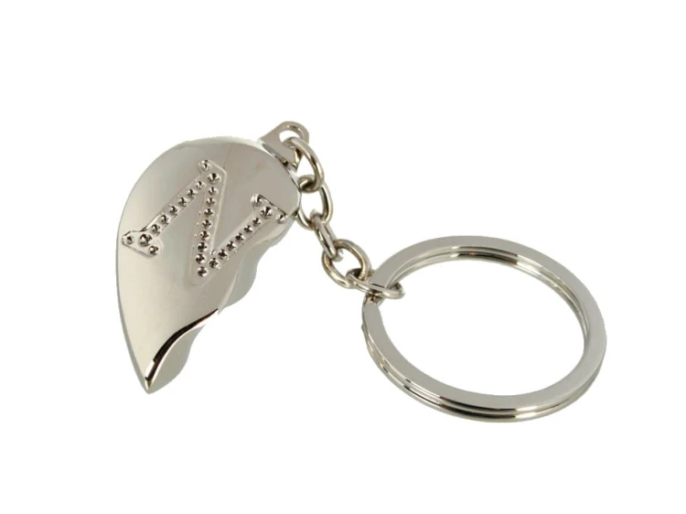 Breloczek złamane serduszko - N Literka Brelok Prezent