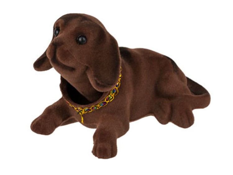 PIESEK z kiwającą główką DO SAMOCHODU AUTA PIES 1.jpg