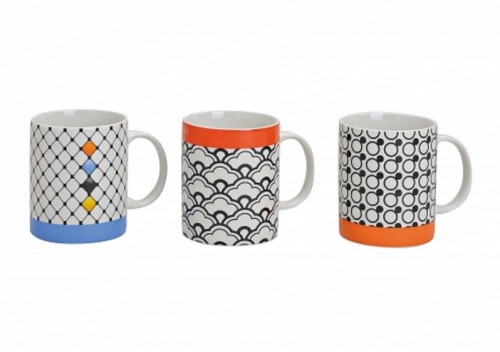 KUBEK STYLE Z NADRUKIEM BIAŁY ZE WZORAMI KROPKI 2