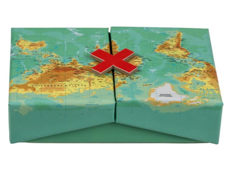 PUDEŁECZKO mapa świata NA DROBIAZGI PUDEŁKO świat 1.jpg