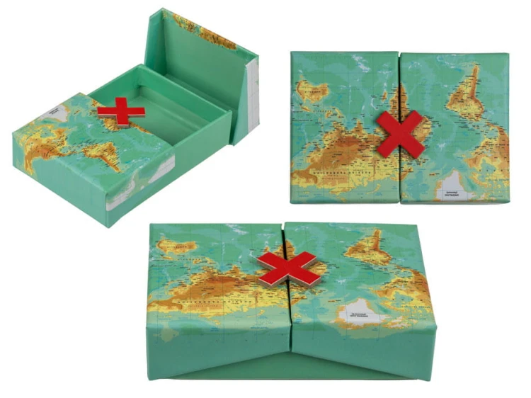 PUDEŁECZKO mapa świata NA DROBIAZGI PUDEŁKO świat 2.jpg