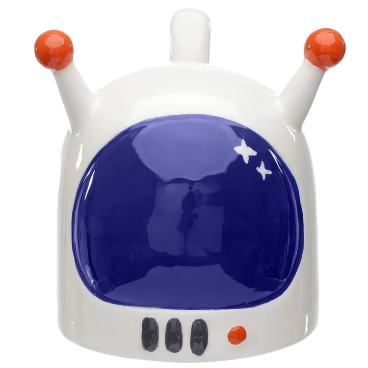 OWRÓCONY KUBEK Hełm astronauty - ceramika KOSMOS 1.jpg