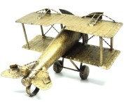 FIGURKA SAMOLOTU dwupłatowego retro - metal PILOTA 3.jpg