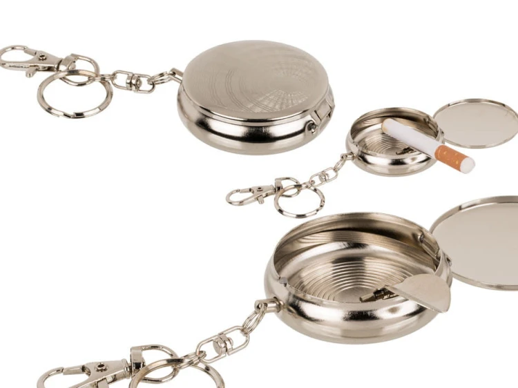 Metalowa POPIELNICZKA kieszonkowa BRELOK BRELOCZEK 1.jpg