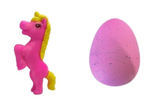 GIGANTYCZNE JAJO Jednorożec wykluwający się jajka 1.jpg