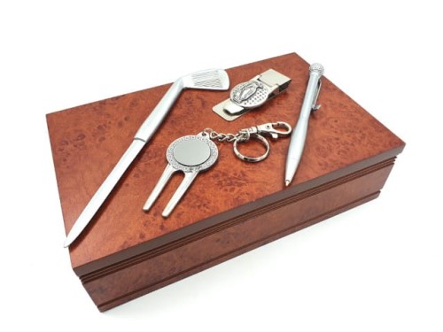 Zestaw prezentowy golfisty PRZYBORNIK EKSLUZYWNY 2.jpg