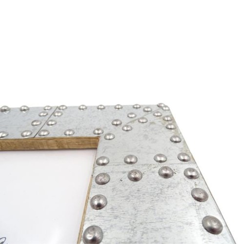 RAMKA 10x15 drewno mangowe NA ZDJĘCIE wzór metal 2.jpg