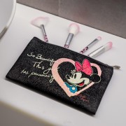 Zestaw pędzli + kosmetyczka Minnie Disney LICENCJA (2).jpg