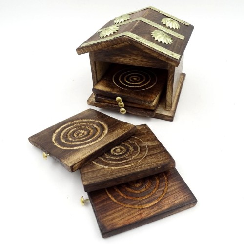 Drewniane podkładki pod kubki 6 szt + Stojak Domek (1).jpg