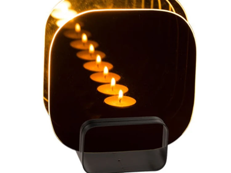 Świecznik na tealight czarne szkło Efekt Świetlny 1.jpg