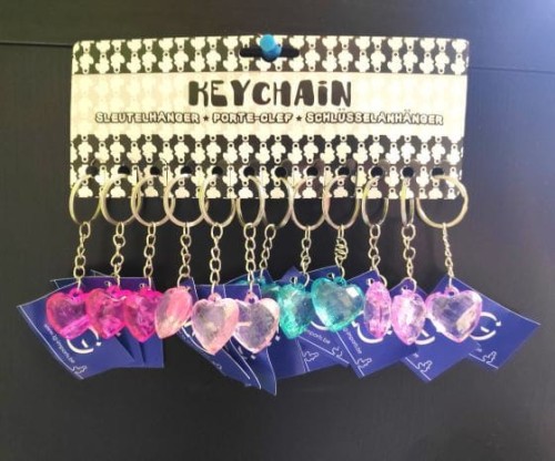 Brelok serce mix Breloczek plastikowy brylok kolor (2).jpg