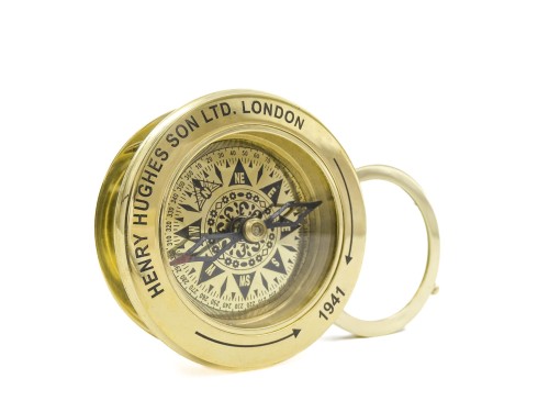 Turystyczny Kompas z Lupą i kalendarzem 40-letnim (1).jpg