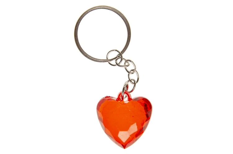 Brelok czerwone serce Breloczek do kluczy plastik .jpg
