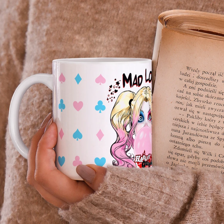 Ceramiczny kubek Harley Quinn fana serialu 330ml  (2).png