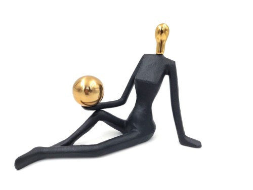 Kobieta Gimnastyczka Figurka dekoracyjna Metalowa  (1).jpg