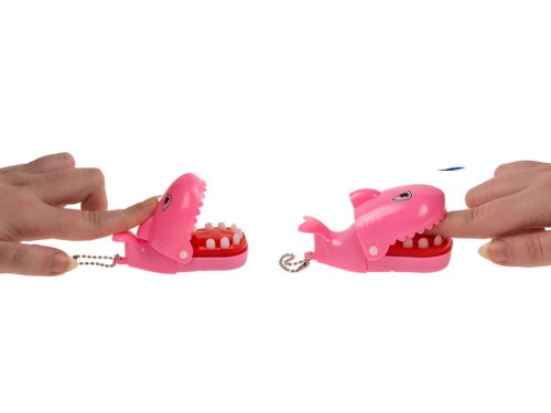 Gryzący Rekin zabawka mix kolorów Mały Śmieszny 1.jpg