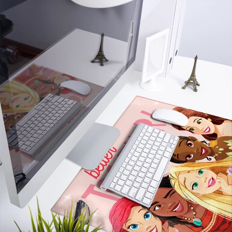 Mata Podkładka biurko Disney Księżniczki 50x45 cm  (5).png