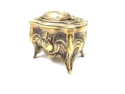 Złota szkatułka metalowa na biżuterię Retro Replika Prezent  (1).jpg