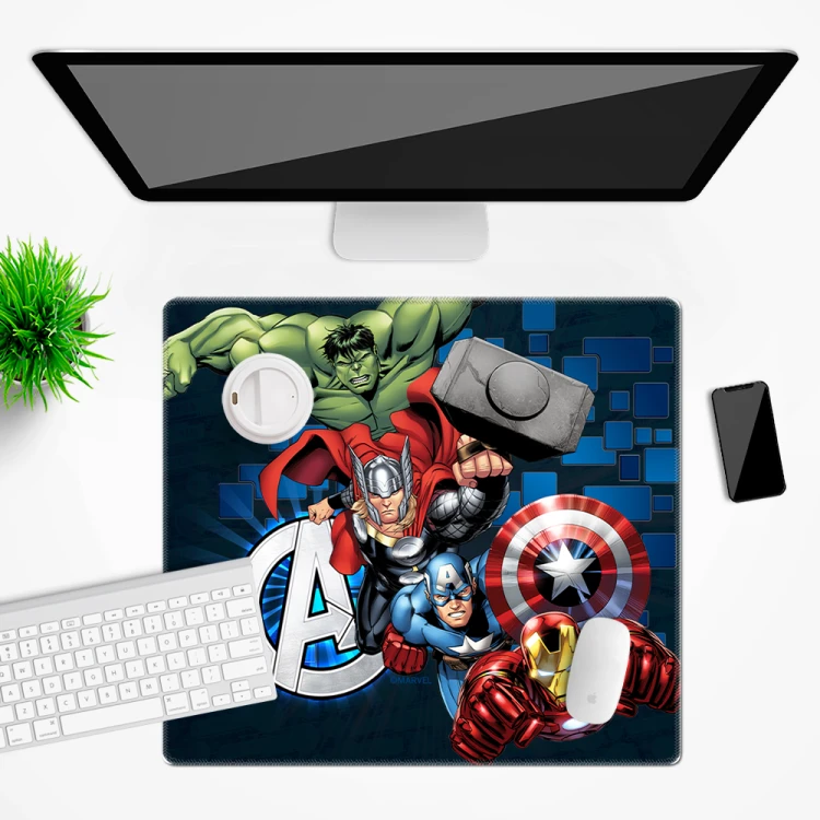 Mata na biurko Podkładka ochronna 50x45 cm Marvel Avengers  (1).png