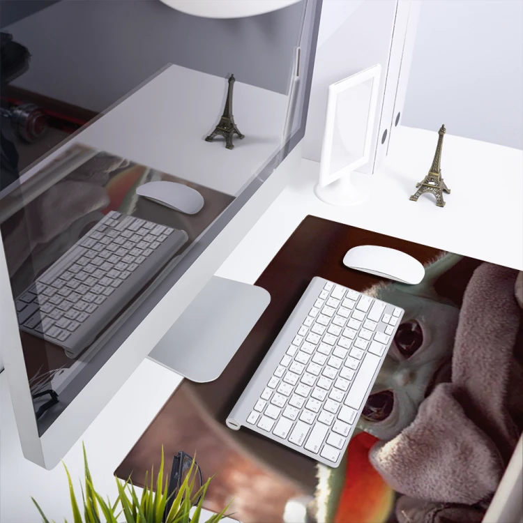 Mata na biurko Podkładka ochronna 50x45 cm Star Wars Baby Yoda VII  (1).png