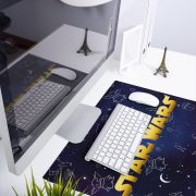 Mata na biurko Podkładka ochronna 50x45 cm Star Wars Baby Yoda VIII  (1).png