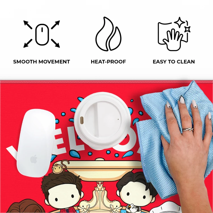 Mata na biurko Podkładka ochronna 50x45 cm DC Friends Przyjaciele  (4).png