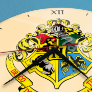 Taki zegar to prawdziwa ozdoba ściany w domu każdego wielbiciela gatunku. Teraz dodatkowo w absolutnie rewelacyjnej wersji LICENCYJNEJ, tworząc wspaniałą atmosferę. Model PREMIUM - minimalistyczny design, hitowe kolory  ( (4).png