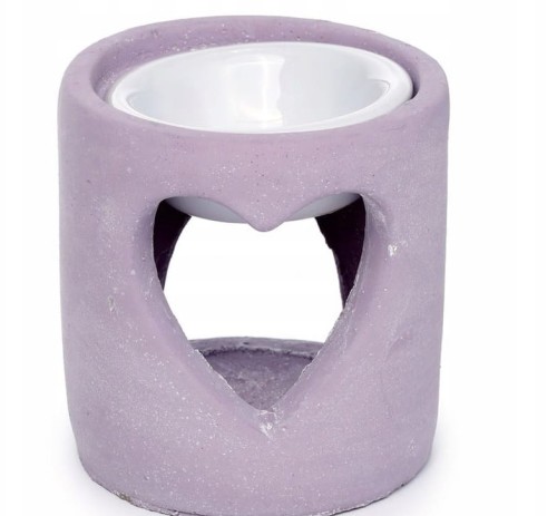 Ceramiczny kominek do olejków serce zapachowych .jpg