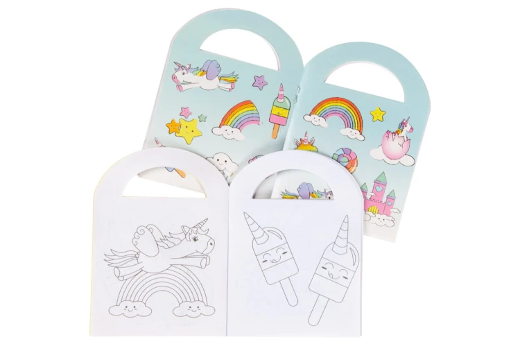 Mini kolorowanka z naklejkami - jednorożce malowanka mała  (1).jpg