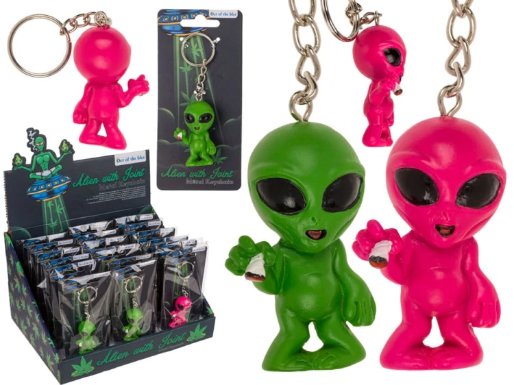 Brelok Alien z Jointem breloczek Obcy z marychą skrętem 2.jpg