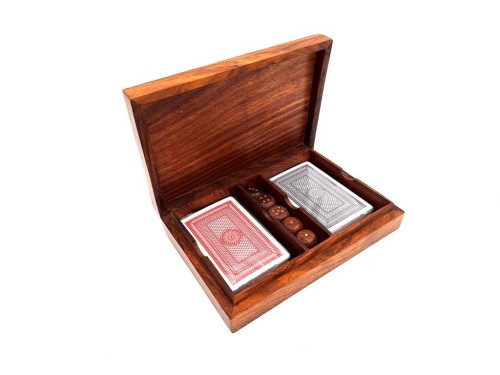 Zestaw do Gier 2w1 – Dwie Talie Kart i Kości w Drewnianym Pudełku  (2).jpg
