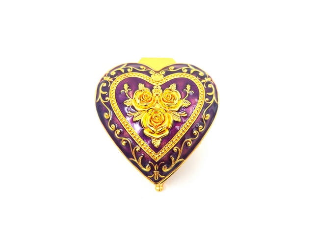 Szkatułka Ozdobna Metalowa w Kształcie Serca na drobiazgi biżuterię  (3).jpg