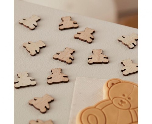 Drewniane konfetti Miś 2,5x2,5 cm 13g dekoracje imprezy