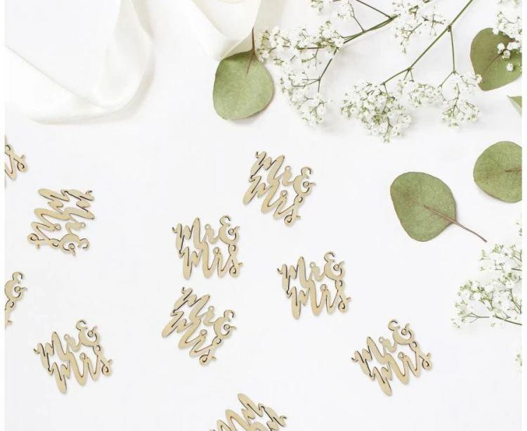 Konfetti drewniane Mr i Mrs 4x4 cm