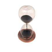 Klepsydra Magnetyczna – Niesamowita Dekoracja dla Miłośników Gadżetów  (1).jpg