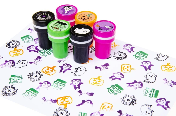 Plastikowe stemple Halloween pieczątki dla dzieci Duchy i Potwory  (2).jpg