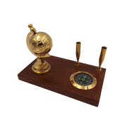 Ekskluzywny Zestaw Dekoracyjny na Biurko Globus Kompas Uchwyty na Długopisy  (1).png