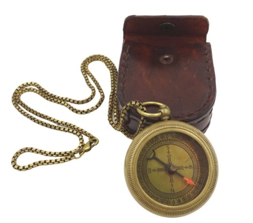 Mosiężny Kompas z Łańcuszkiem w Skórzanym Etui Klasyczny Gadżet Retro  (2).jpg