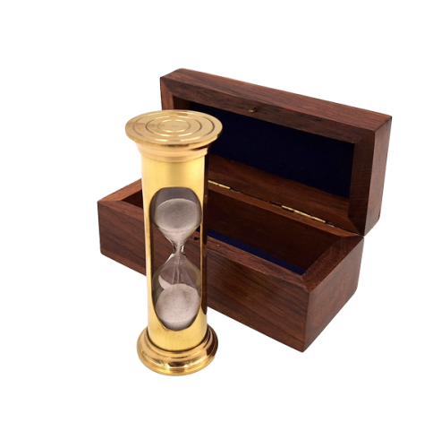Klepsydra Piaskowa w Drewnianym Pudełku 3 Minuty mosiężna obudowa .png