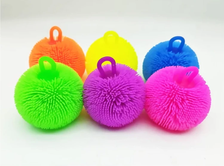 Puszysta Piłka Gumowa 8 cm do rozciągania Antystresowa Gniotek  (1).jpg